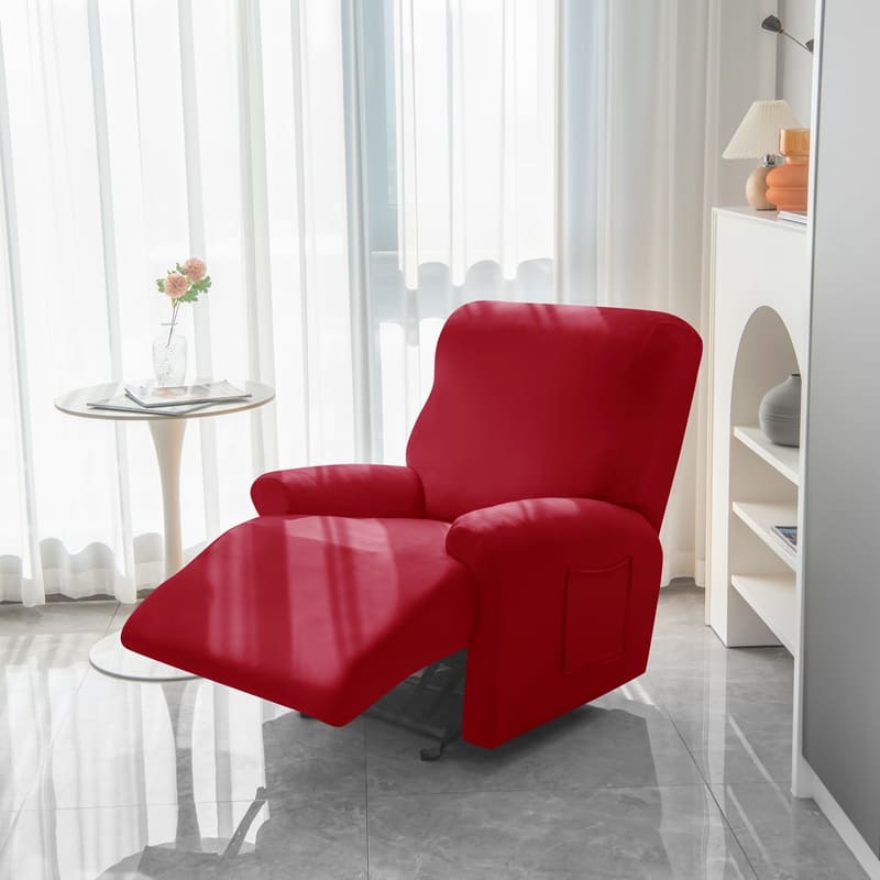 housse rouge sur un fauteuil relax déplié