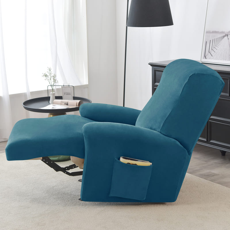 housse velours bleu canard sur un fauteuil relax déplié