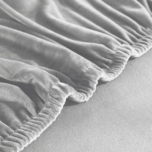 miniature vue rapprochée du tissu de la housse de canapé d&#39;angle velours gris argent
