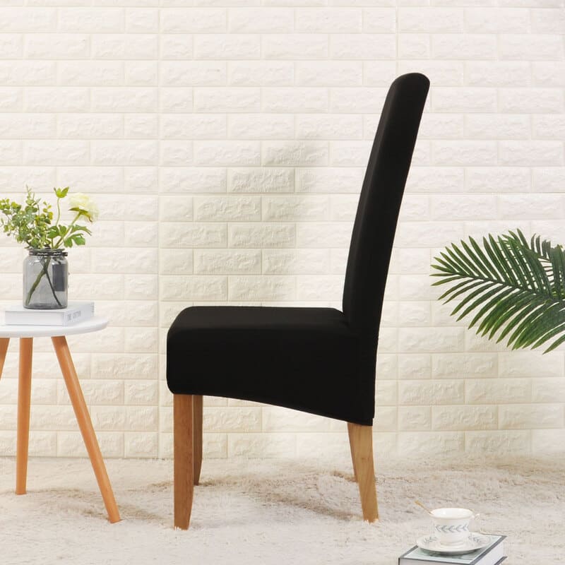 vue de cote housse de chaise large noire	