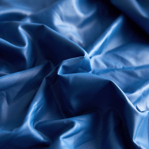miniature vue rapprochée Housse pour coussin de canapé cuir pu bleu