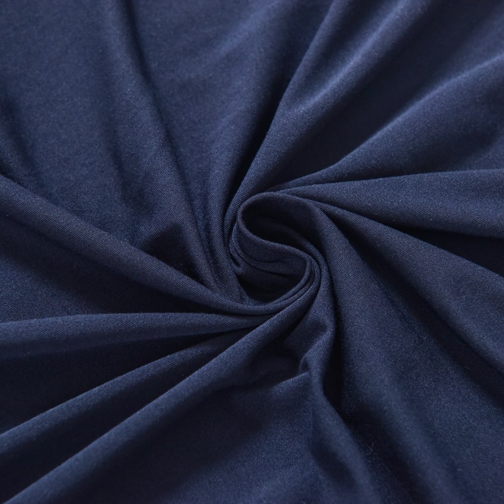 vue rapprochée housse de fauteuil cabriolet Bleu nuit