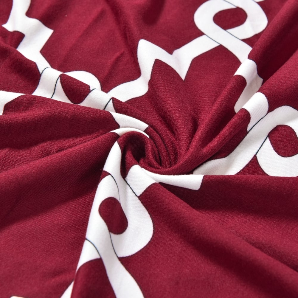 vue rapprochée tissu housse de fauteuil cabriolet pourpre