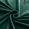 vue rapprochée du tissu de la housse de canapé d&#39;angle velours vert sapin